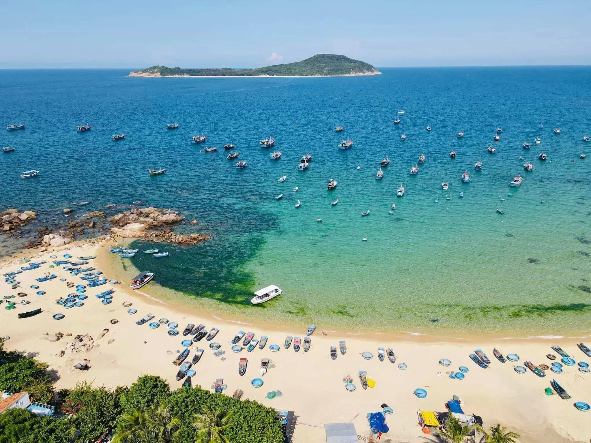 Cu Lao Mai Nha – Exploring a Raw Island Experience