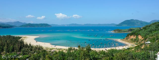 Xuan Dai Bay – Coastal Views and Fishing Village Life